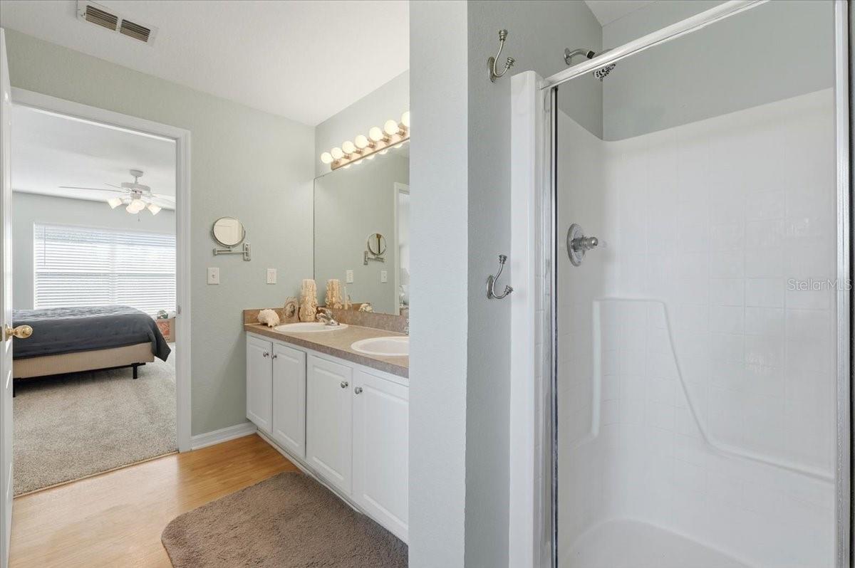 Image 19 of 43 For 6786 Highlands Creek