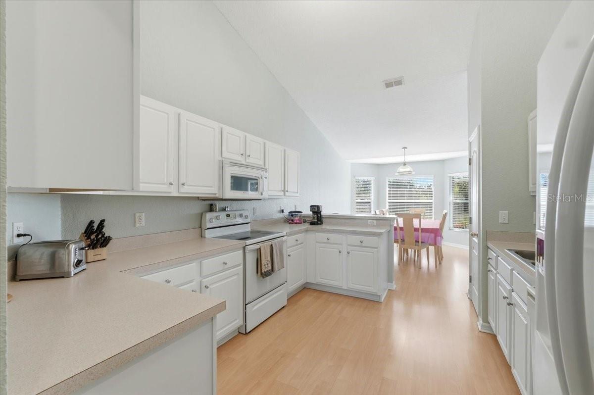 Image 6 of 43 For 6786 Highlands Creek