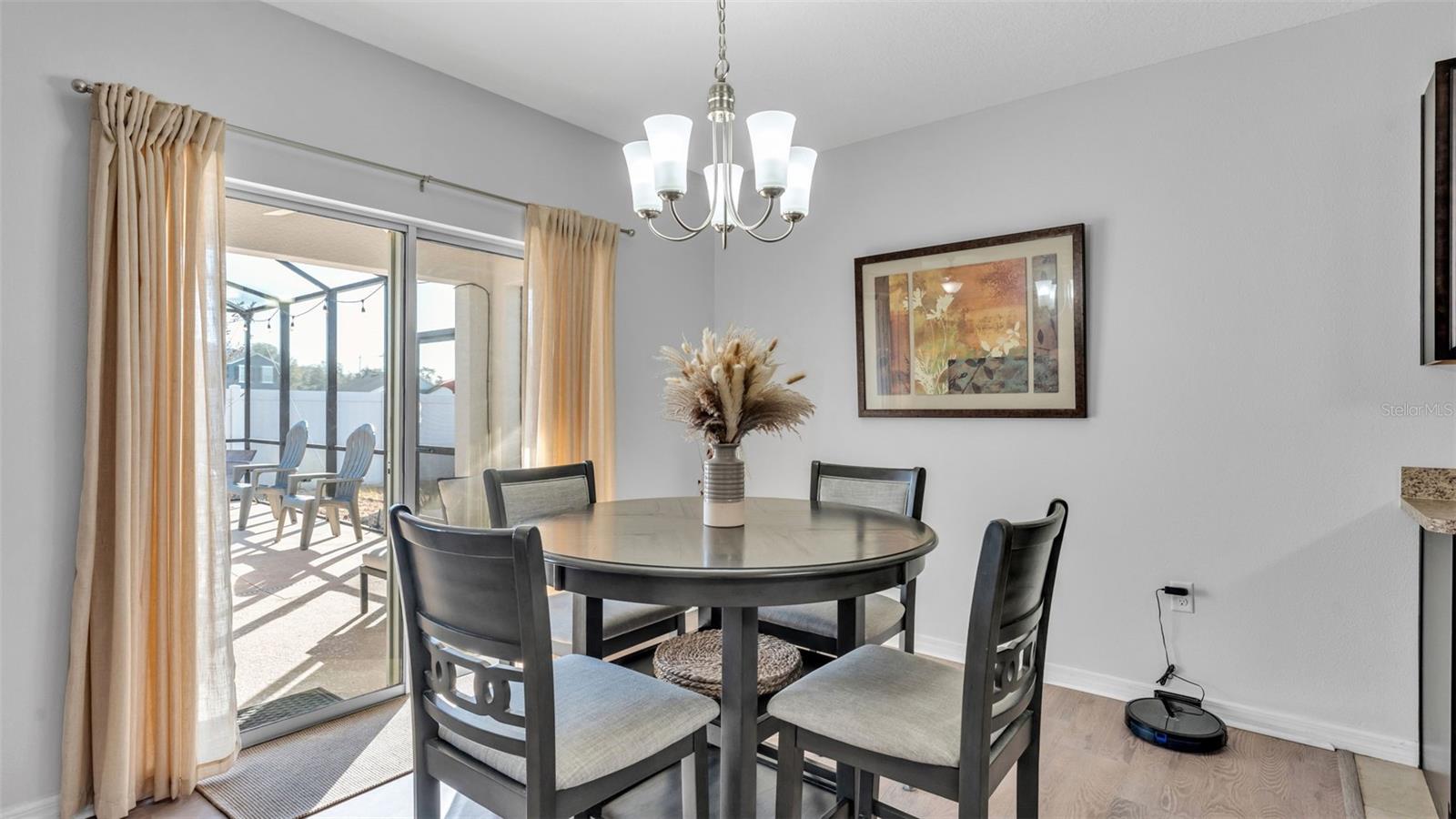 Image 12 of 56 For 1706 Laurel Oaks Drive