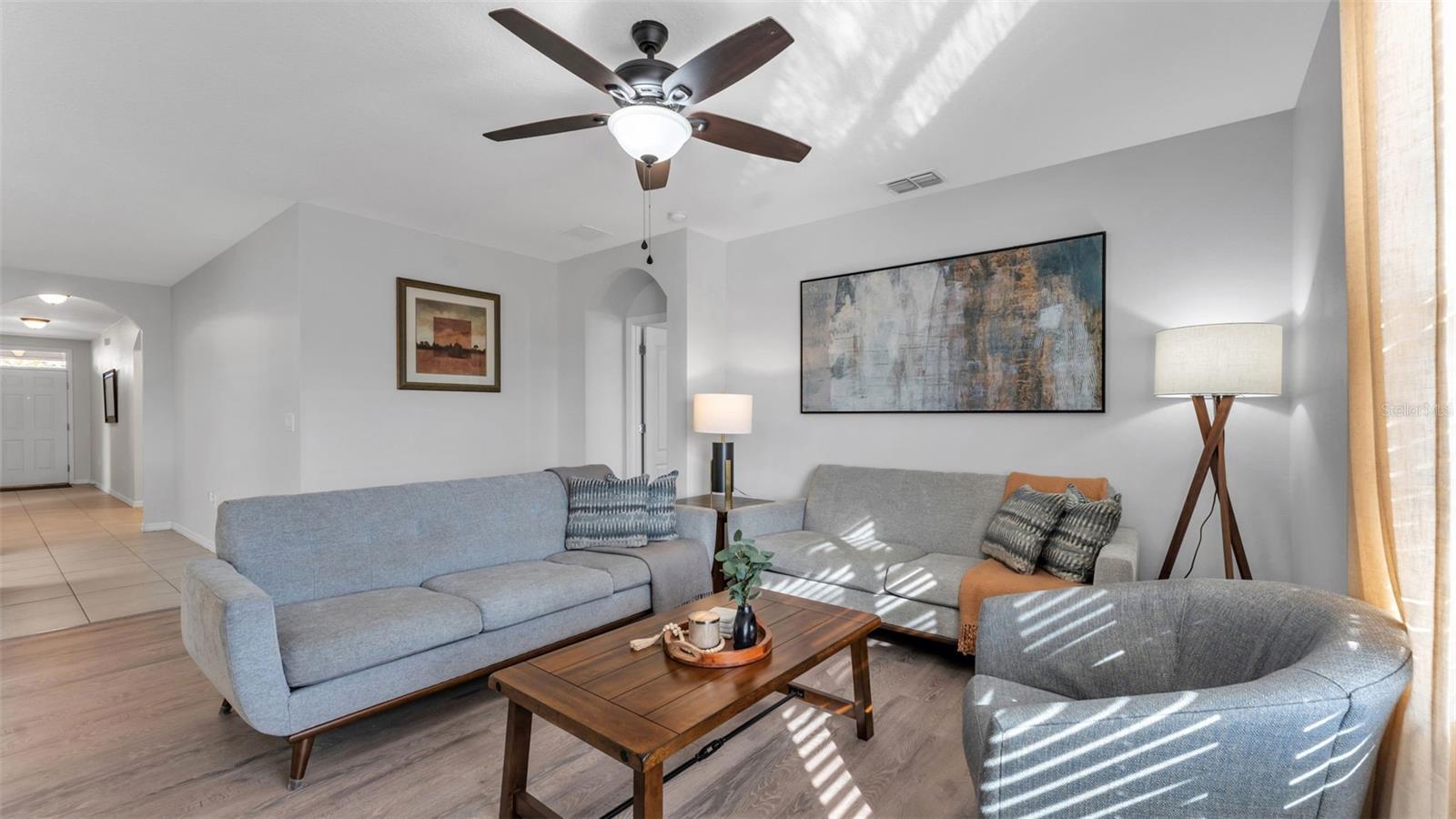 Image 23 of 56 For 1706 Laurel Oaks Drive