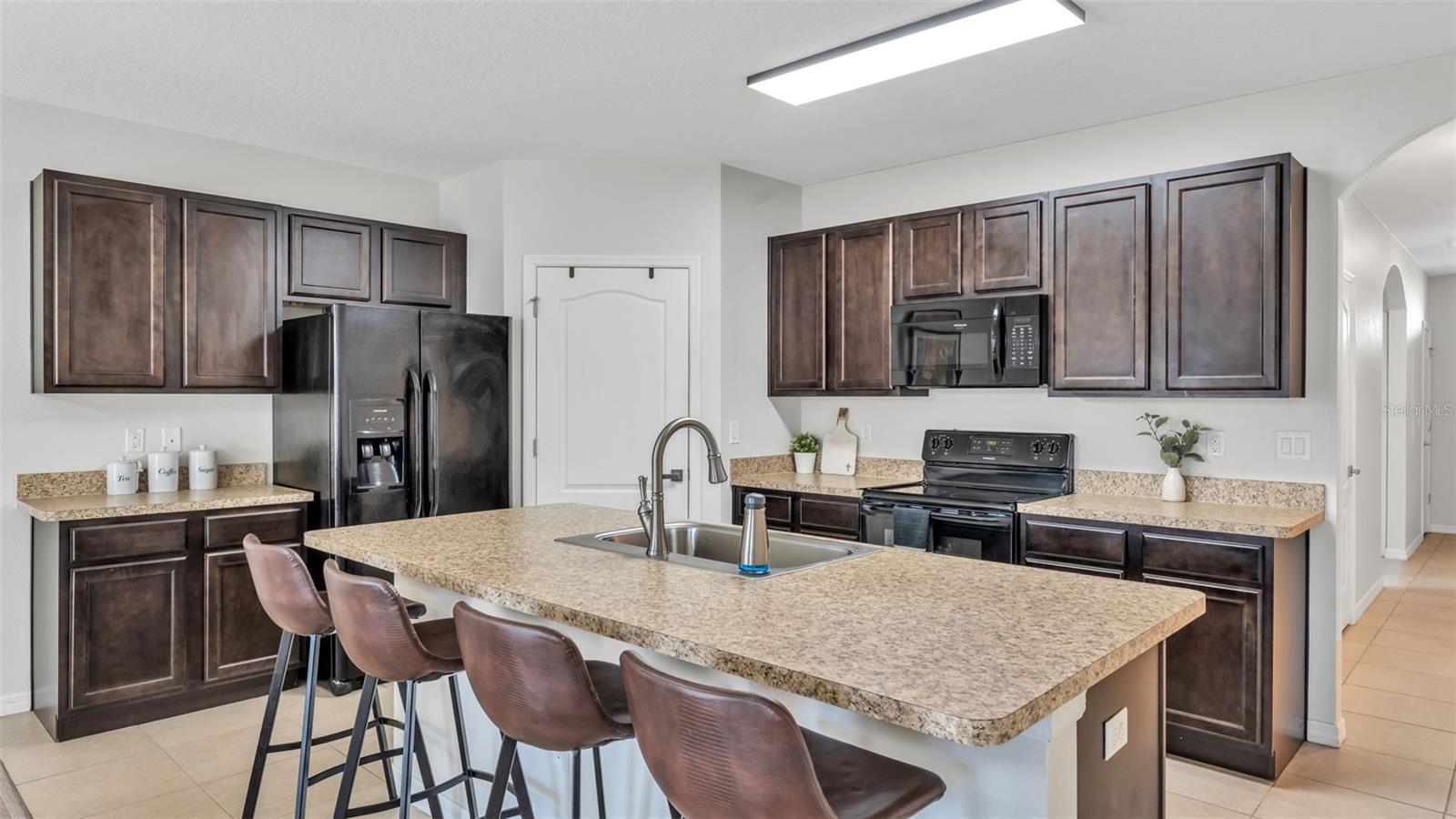 Image 6 of 56 For 1706 Laurel Oaks Drive