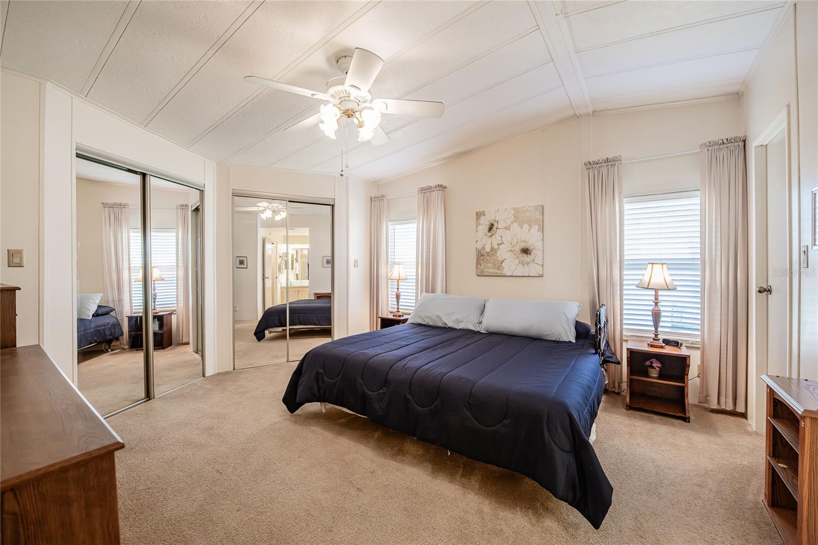 Image 22 of 40 For 5006 Fox Cliff Dr