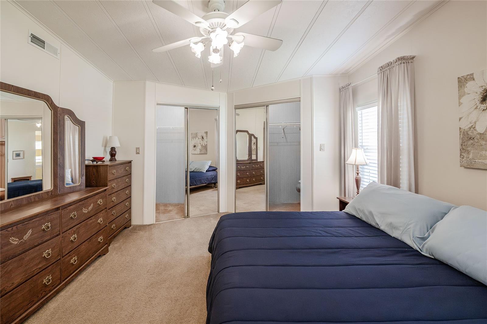 Image 23 of 40 For 5006 Fox Cliff Dr