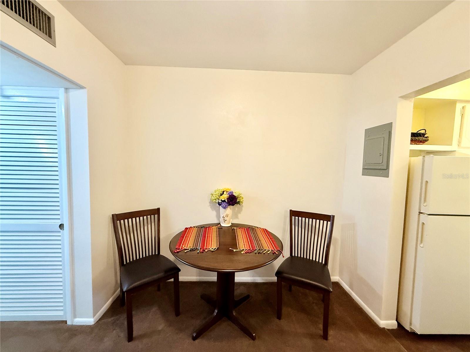 Image 10 of 30 For 1700 6th Street Nw C7