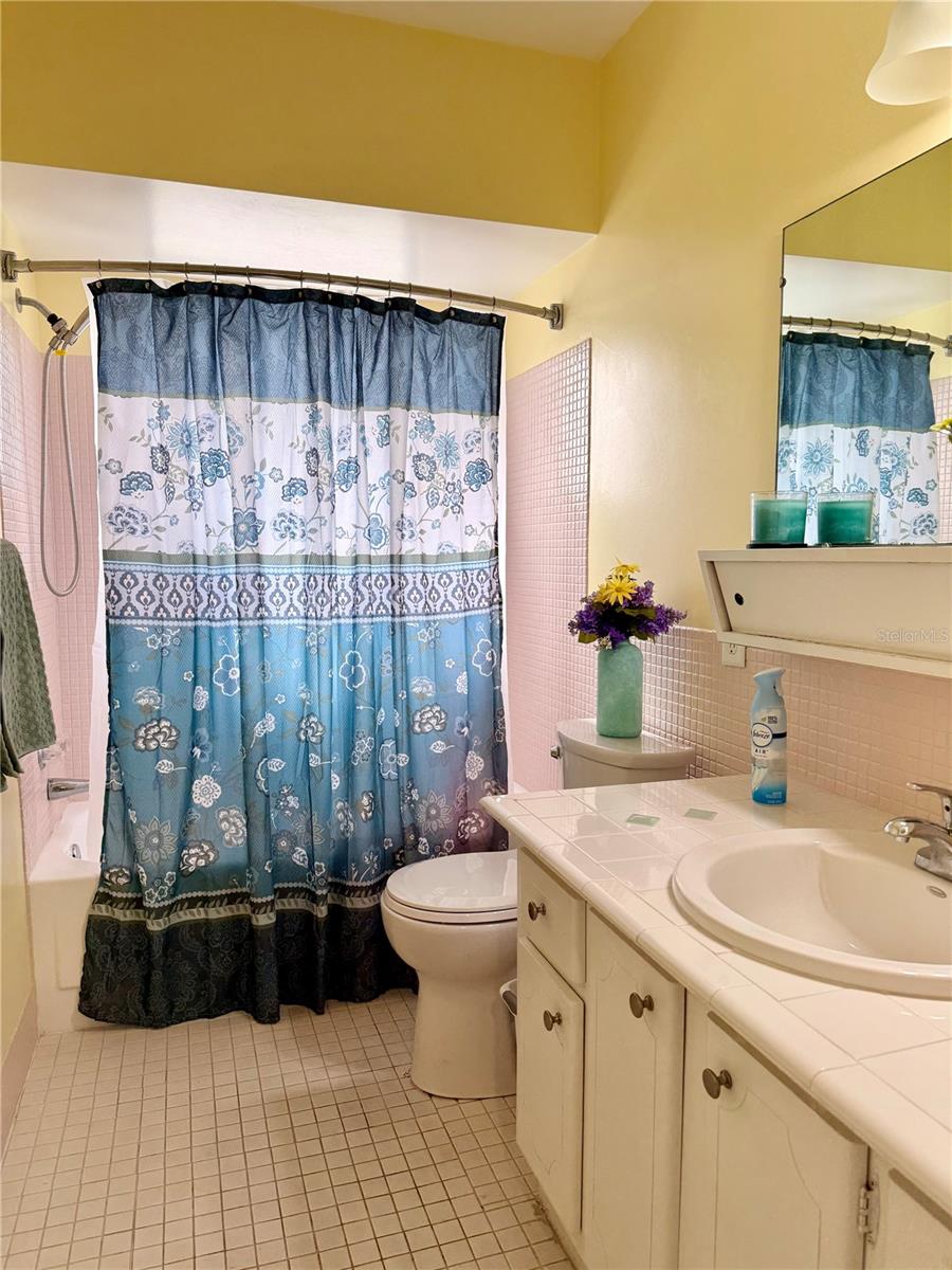 Image 14 of 30 For 1700 6th Street Nw C7