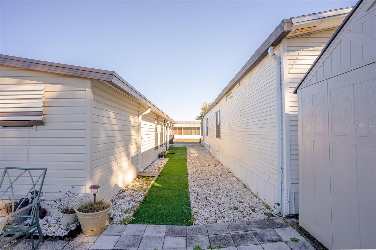 Image 10 of 39 For 4135 Rolling Oaks Drive