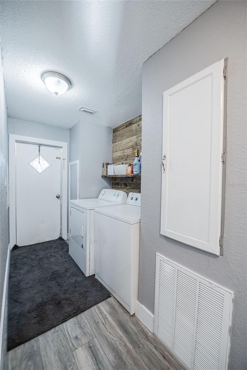 Image 32 of 41 For 5005 Shepherd Road