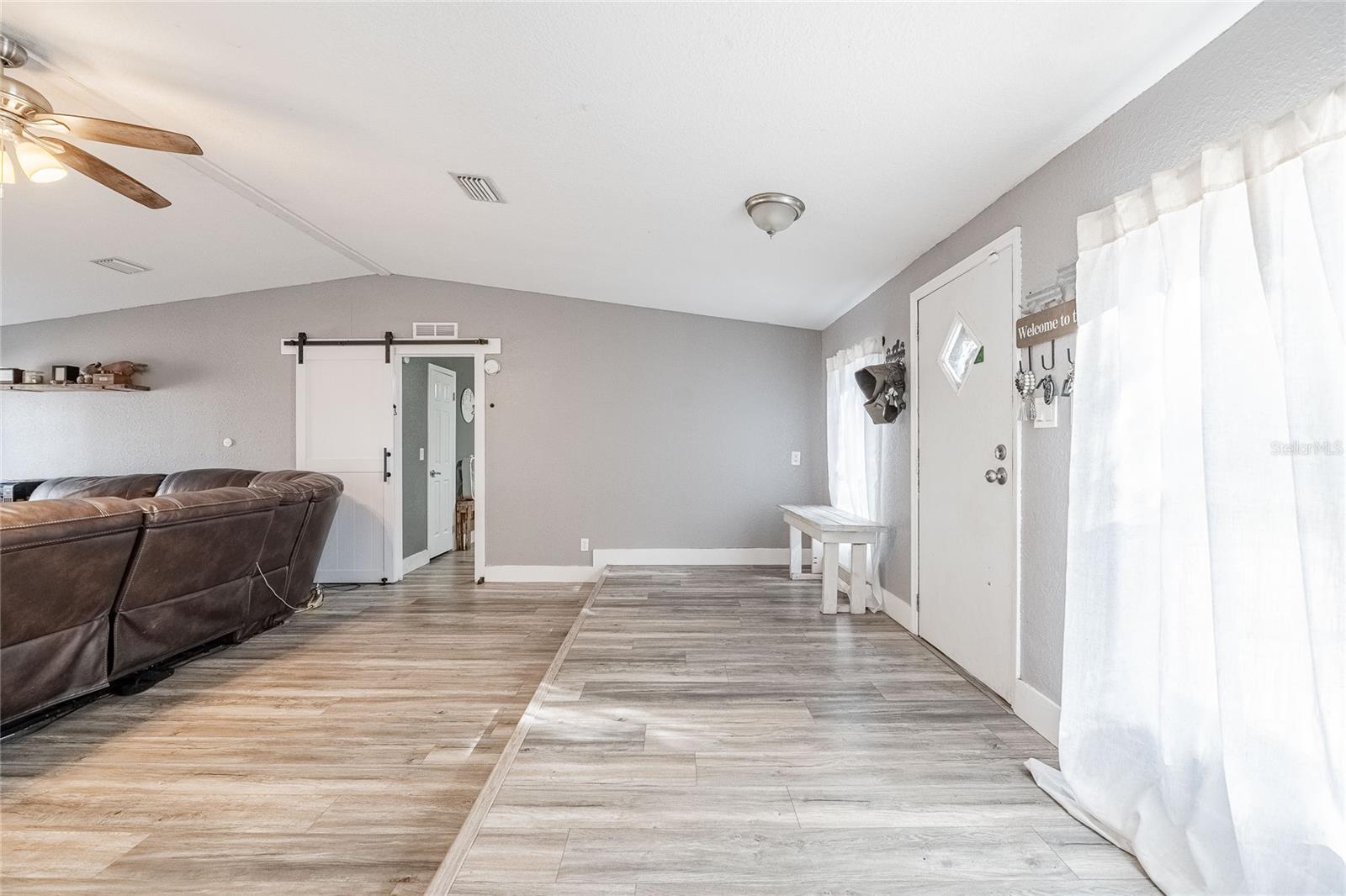 Image 8 of 41 For 5005 Shepherd Road