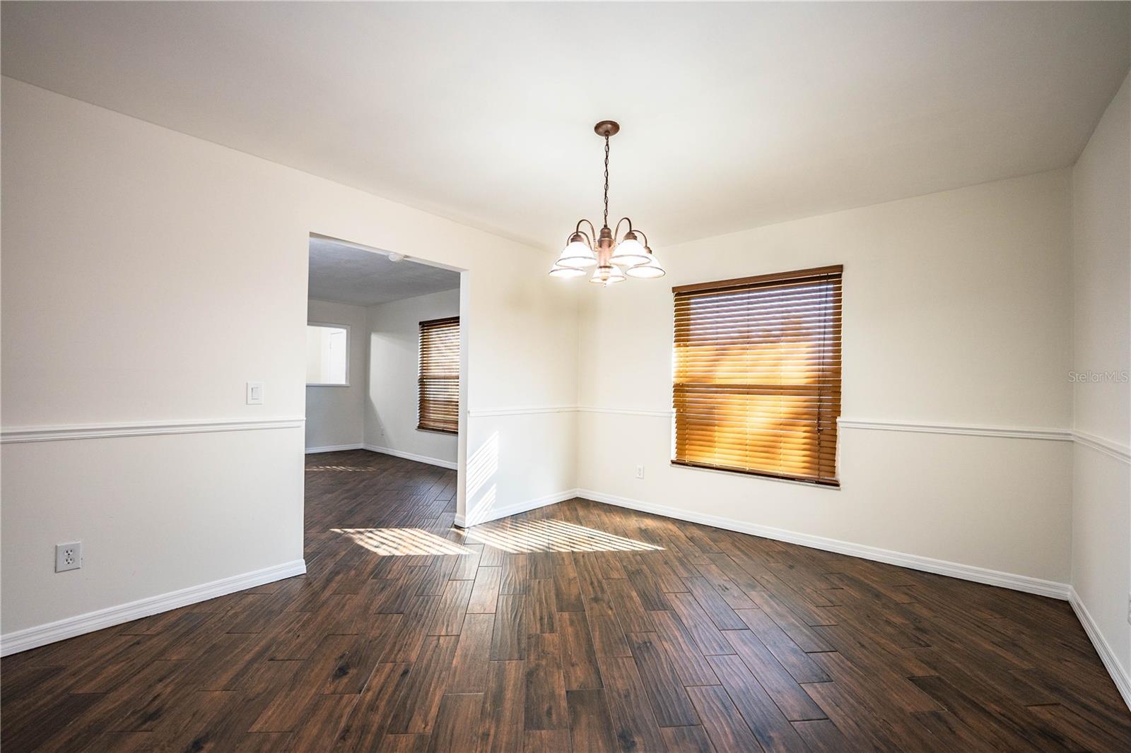 Image 11 of 46 For 1316 Fairfax N