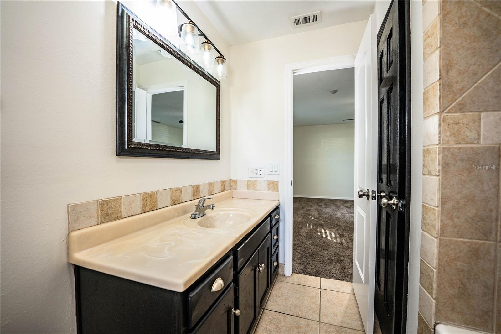 Image 25 of 46 For 1316 Fairfax N