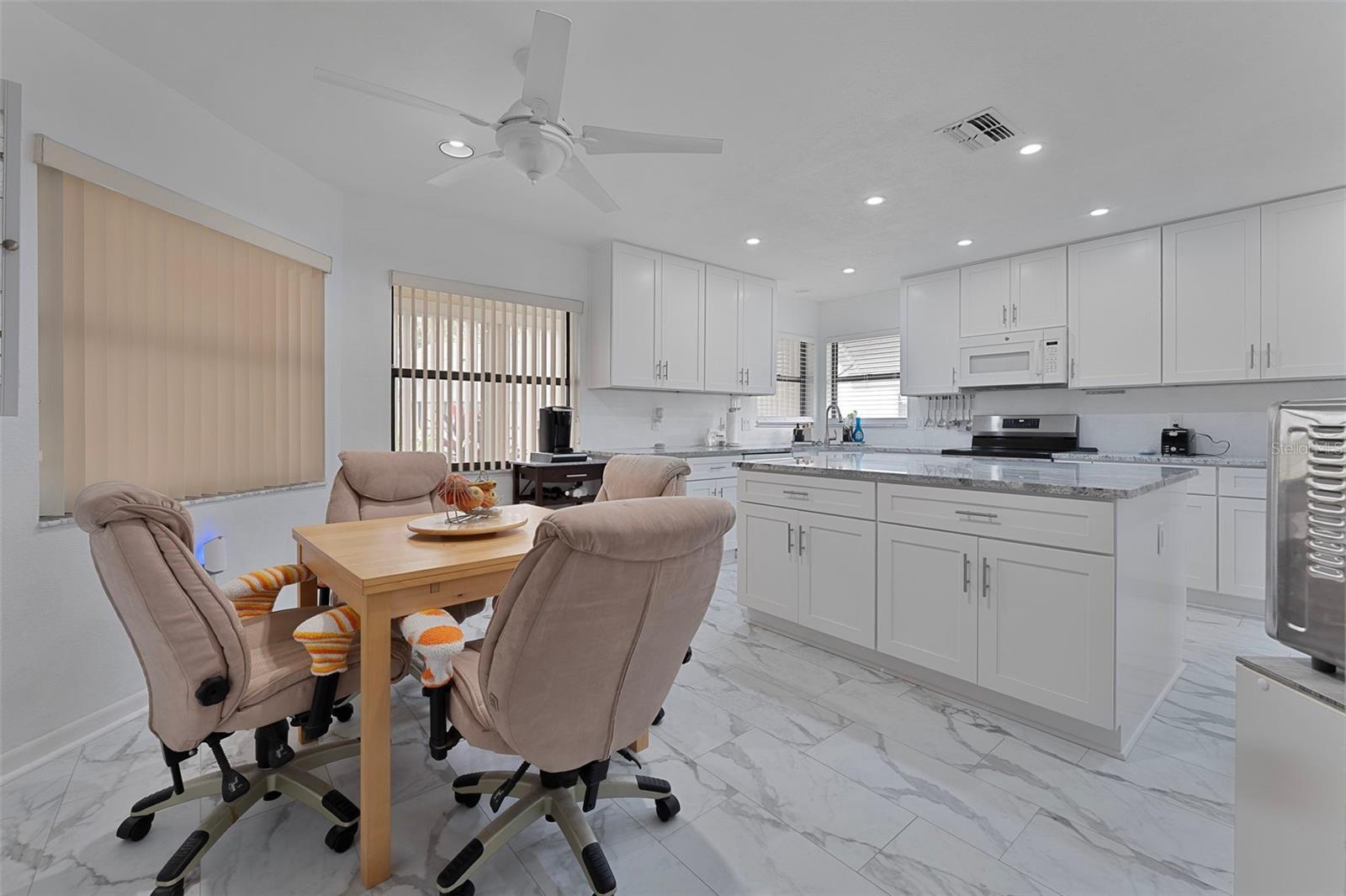 Image 5 of 25 For 3115 Pebble Bend Drive