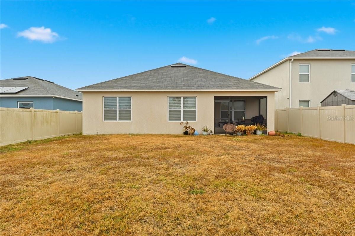 Image 22 of 30 For 124 Emanuelle Drive