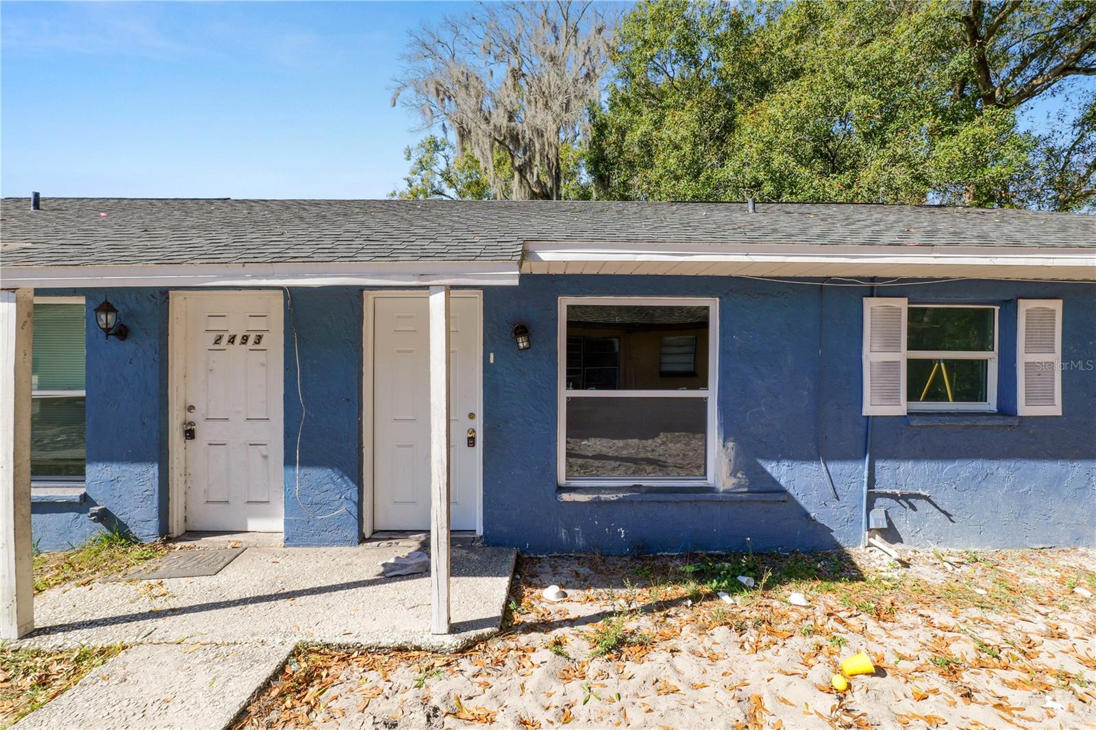 Image 14 of 31 For 2493 Chestnut Woods Drive 2495