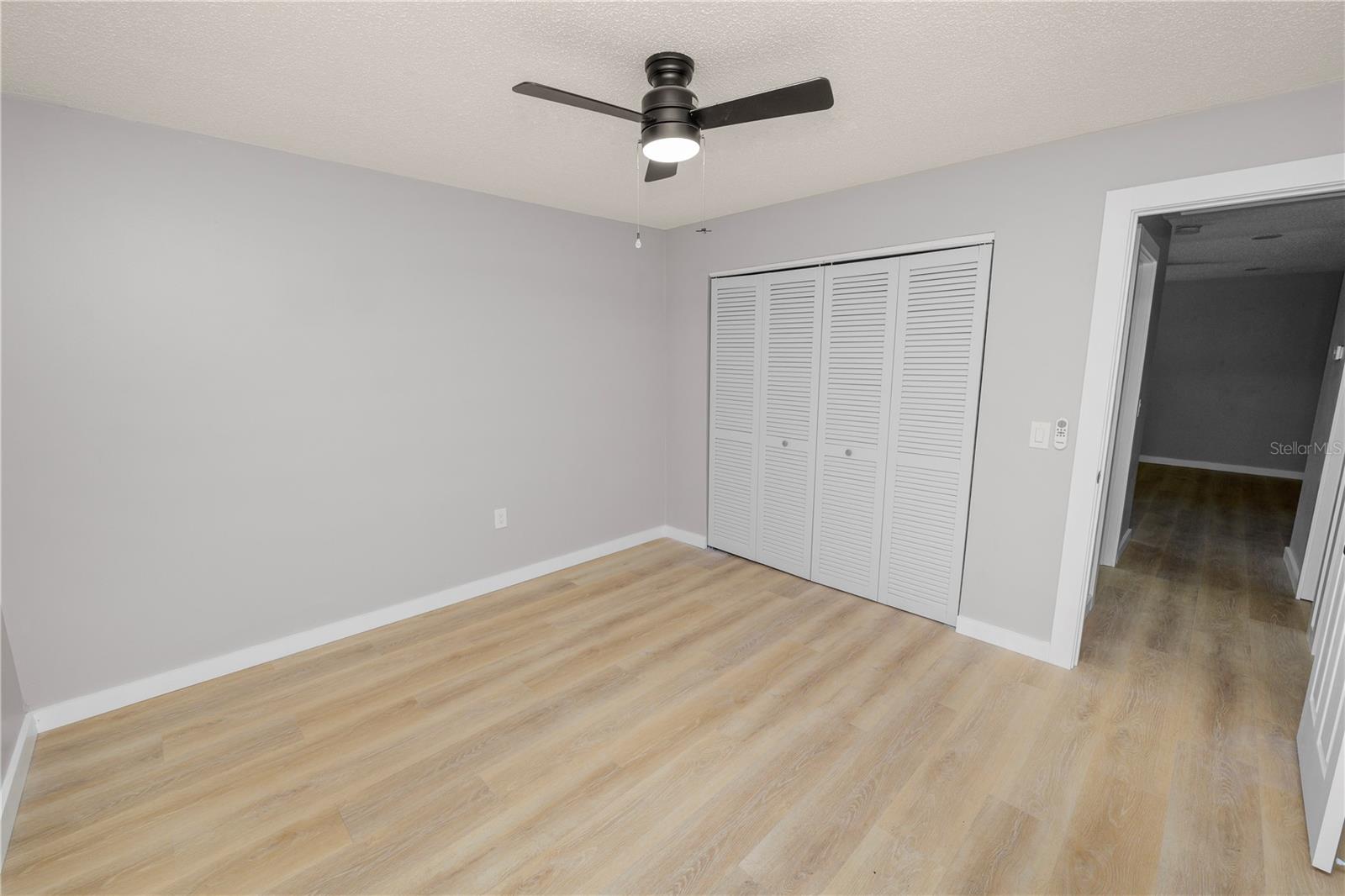 Image 24 of 31 For 2493 Chestnut Woods Drive 2495