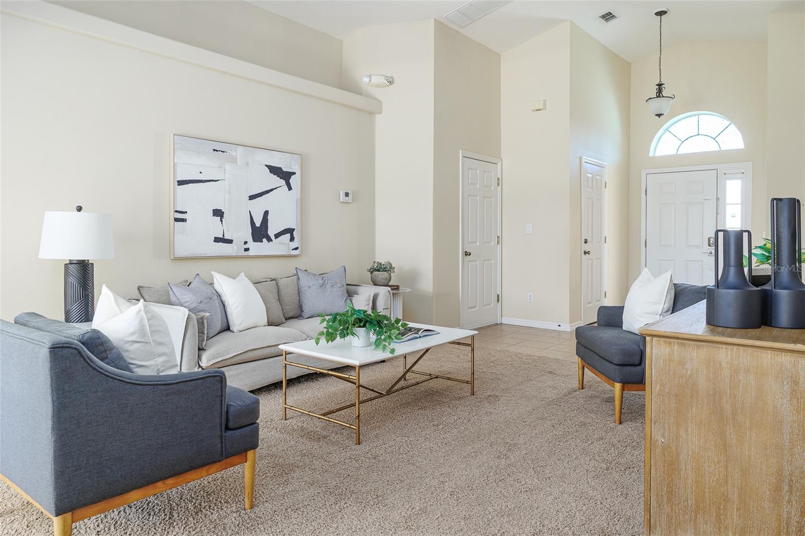 Image 33 of 43 For 348 Robin Road