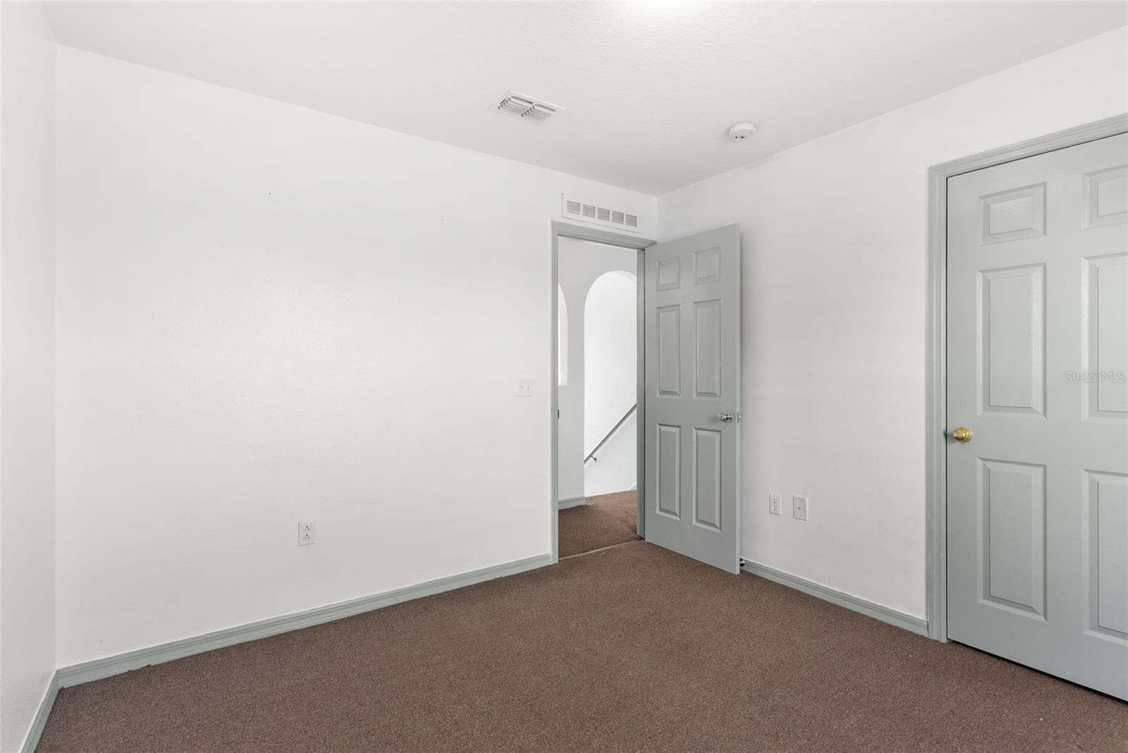 Image 31 of 37 For 125 Vista View Avenue