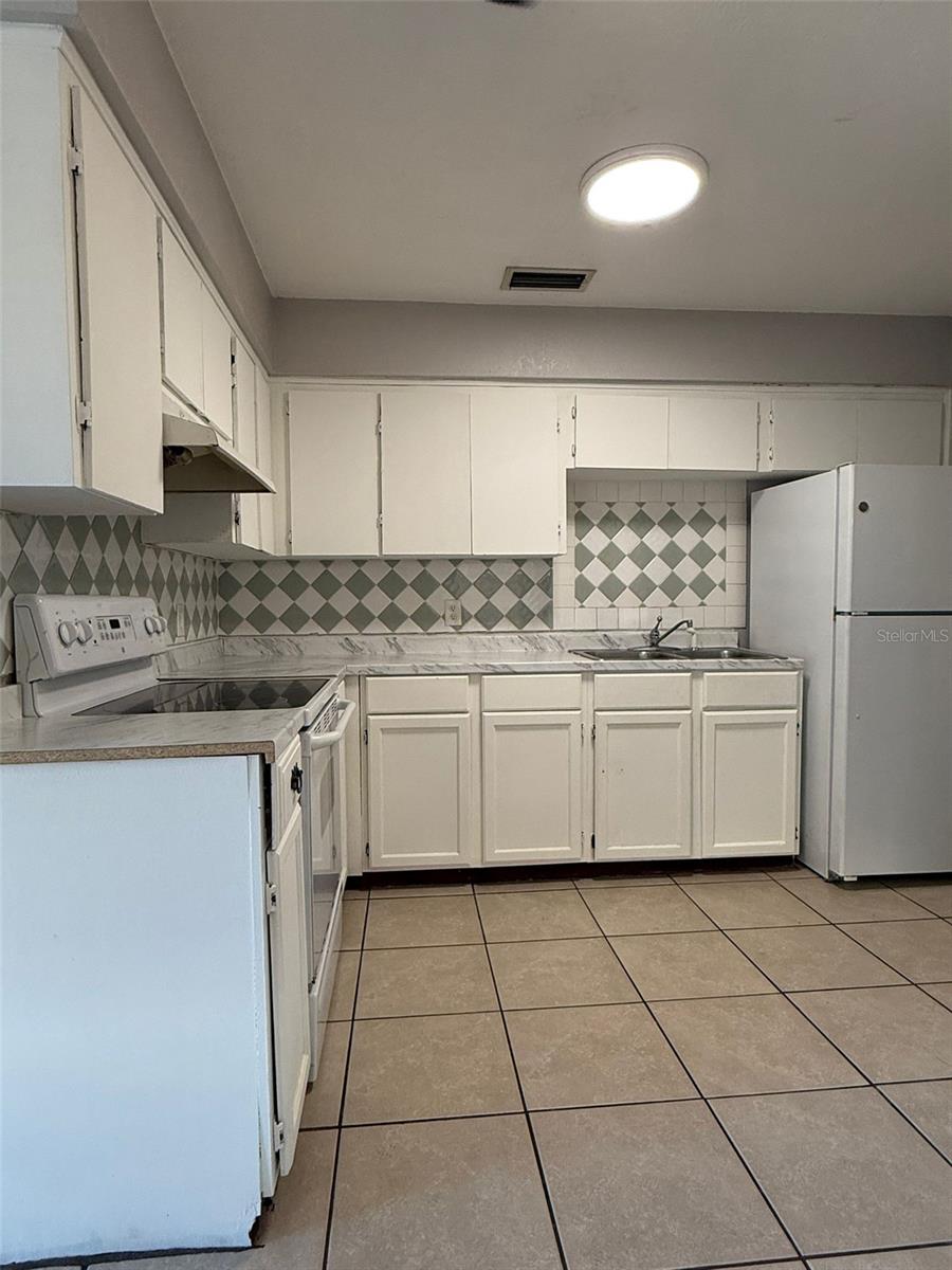 Image 11 of 24 For 3225 Crystal Hills Loop S 3227