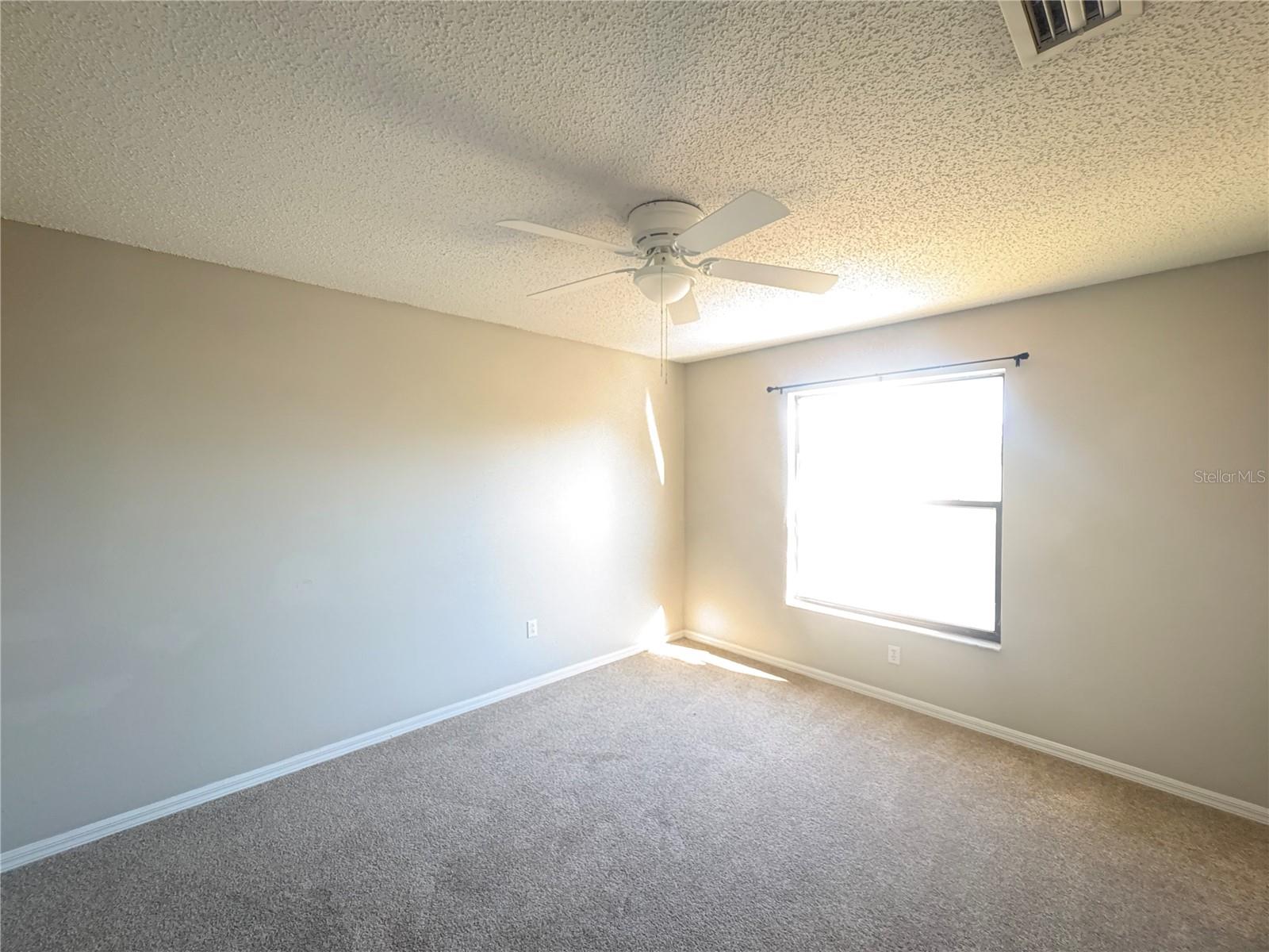 Image 16 of 18 For 4610 Copper Lane