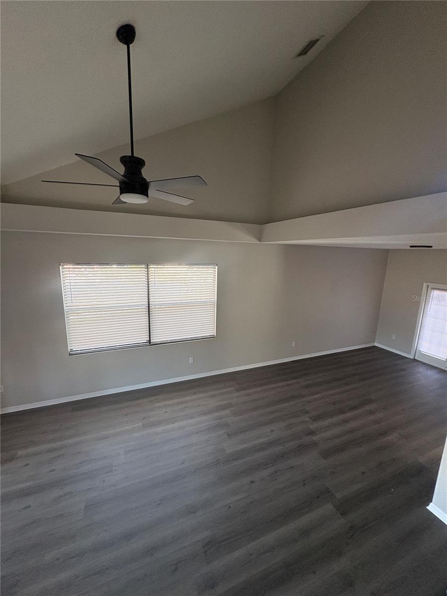 Image 17 of 18 For 4610 Copper Lane