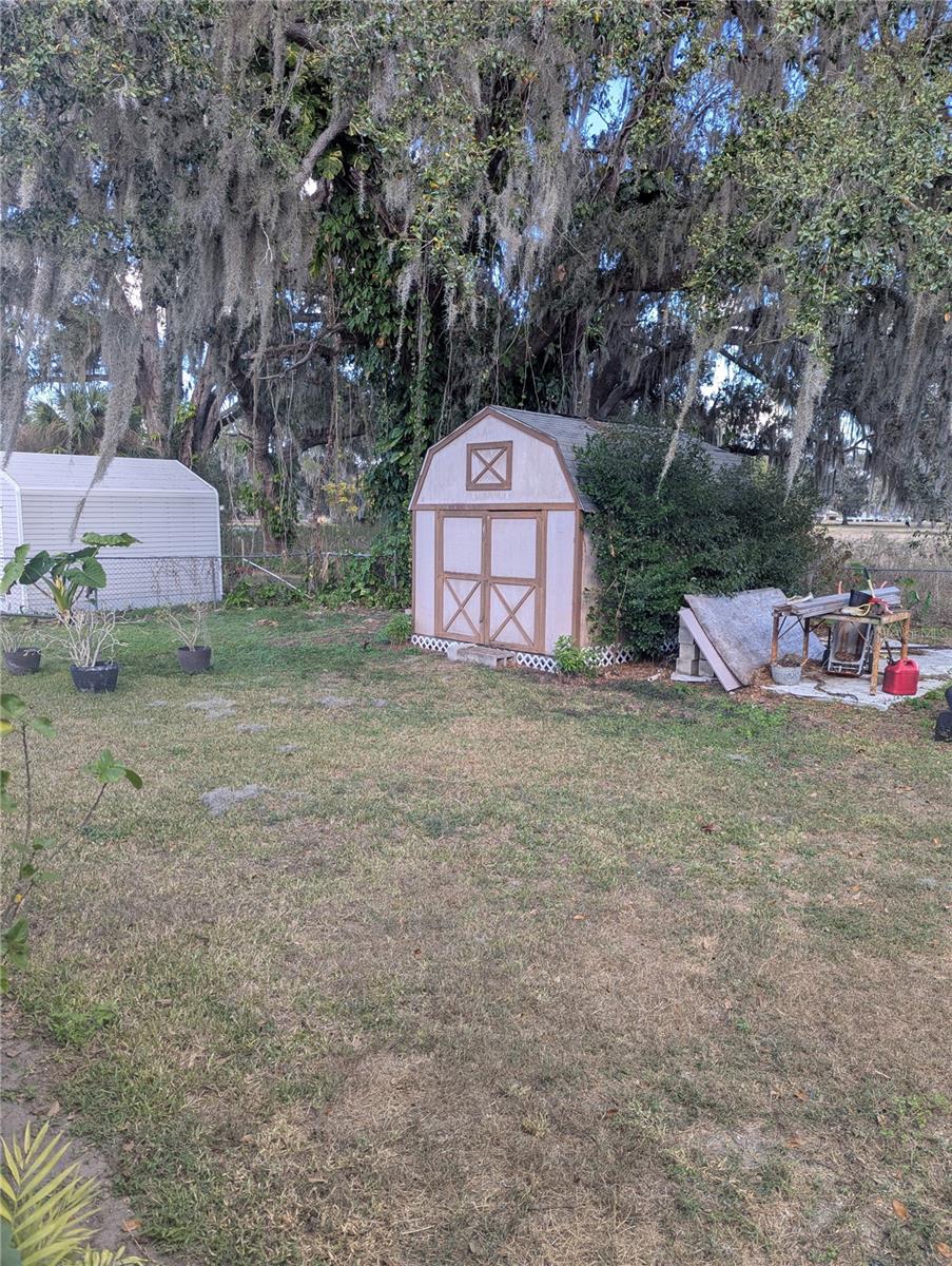 Image 14 of 15 For 402 Belleview Drive