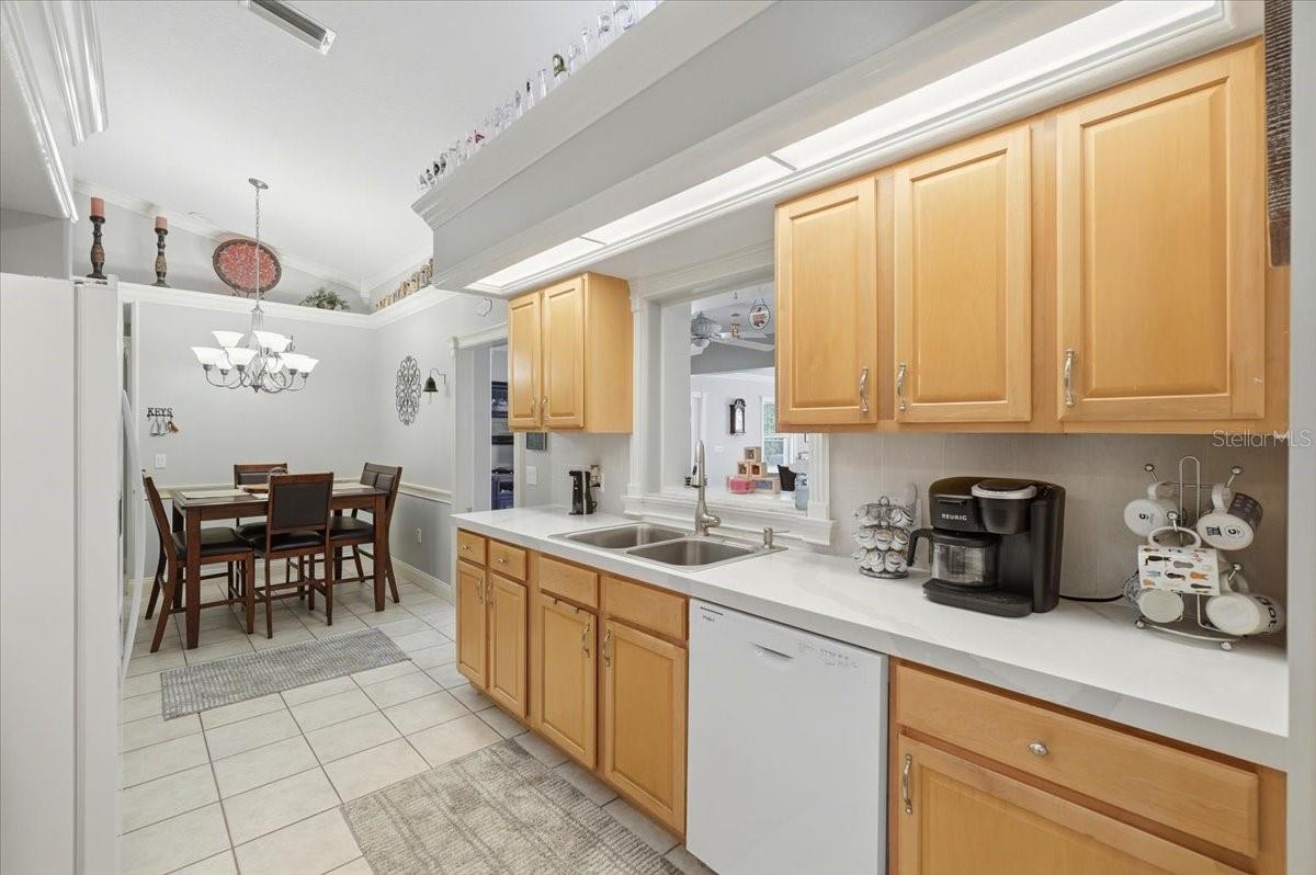 Image 16 of 58 For 173 White Cliff Boulevard