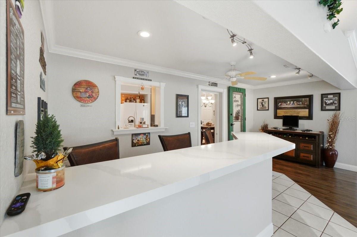 Image 27 of 58 For 173 White Cliff Boulevard