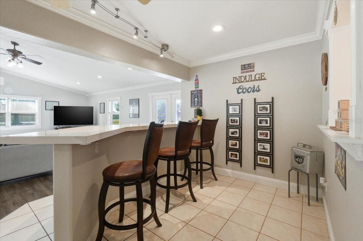 Image 29 of 58 For 173 White Cliff Boulevard