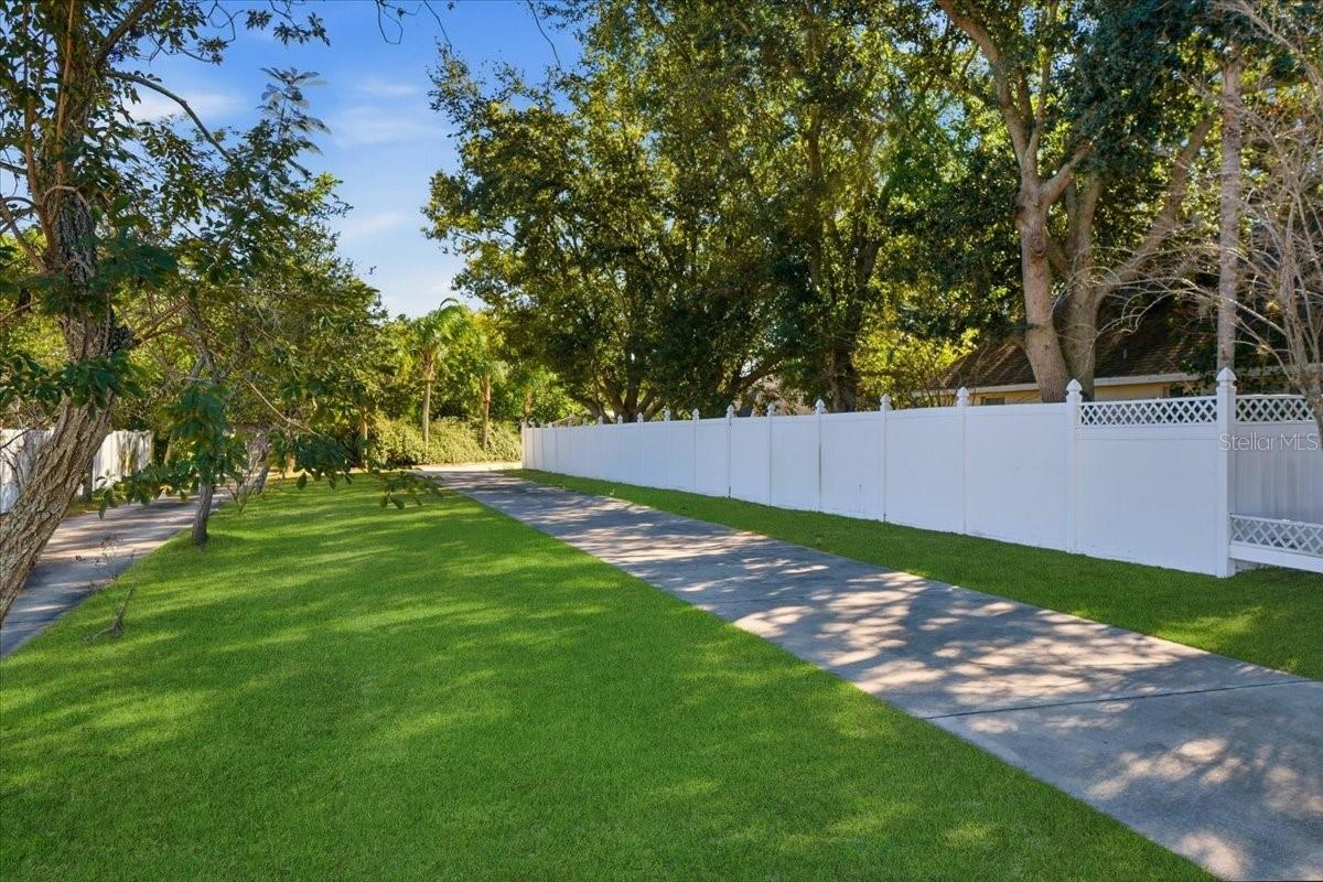 Image 52 of 58 For 173 White Cliff Boulevard