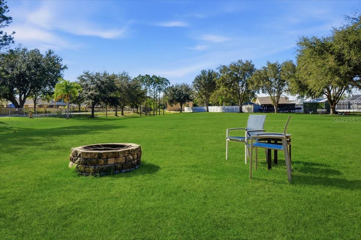 Image 7 of 58 For 173 White Cliff Boulevard