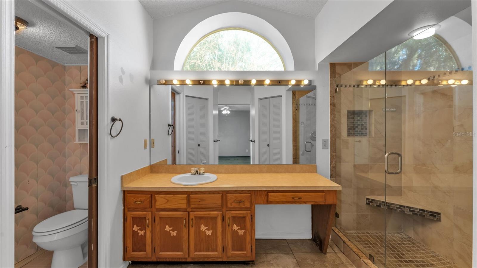 Image 24 of 41 For 6852 Palomino Drive