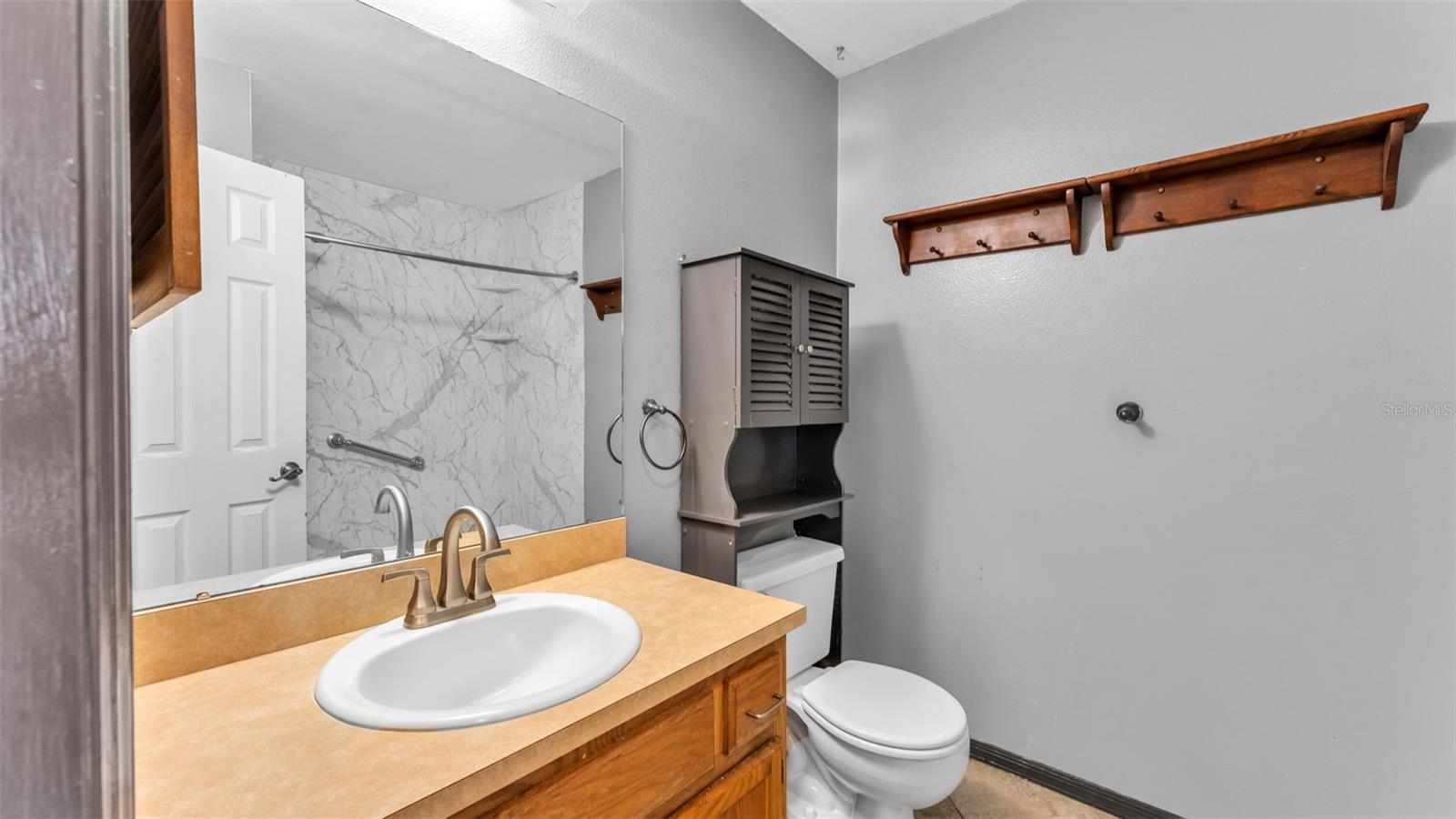 Image 29 of 41 For 6852 Palomino Drive