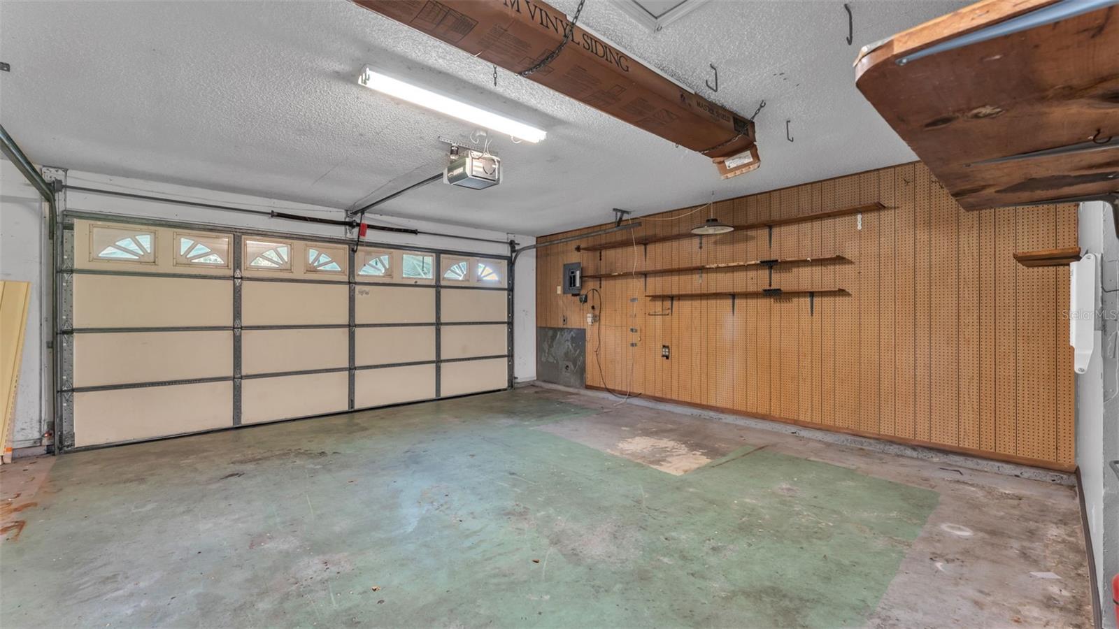 Image 33 of 41 For 6852 Palomino Drive