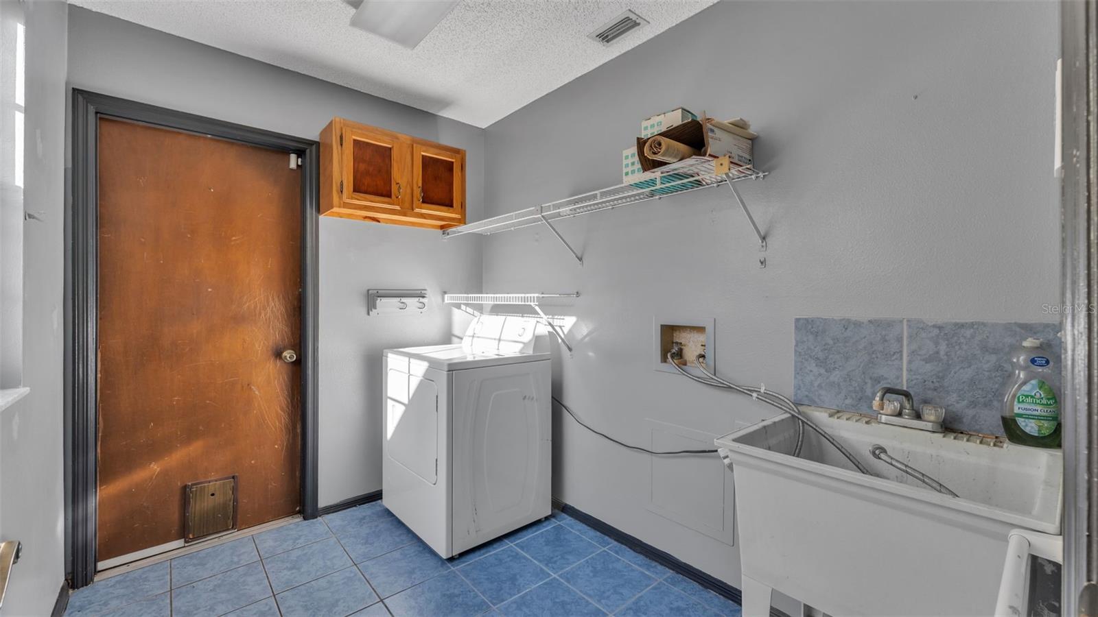 Image 34 of 41 For 6852 Palomino Drive