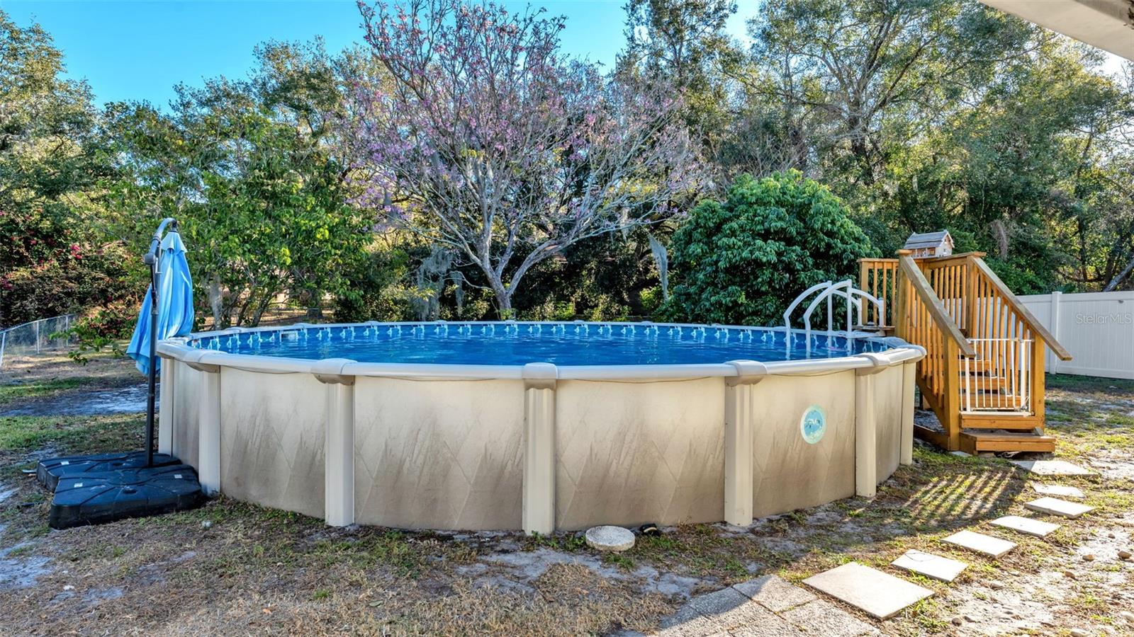 Image 37 of 41 For 6852 Palomino Drive