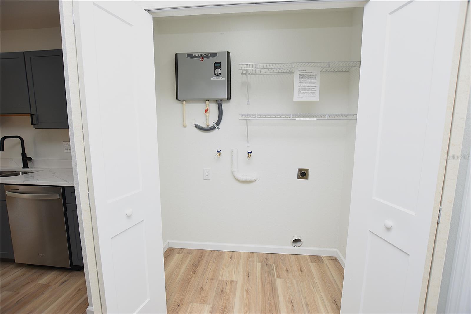 Image 11 of 36 For 2919 Hickory Street Nw