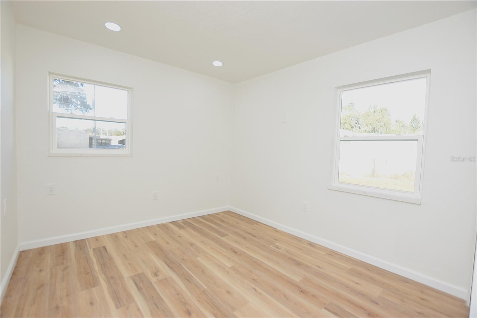 Image 28 of 36 For 2919 Hickory Street Nw