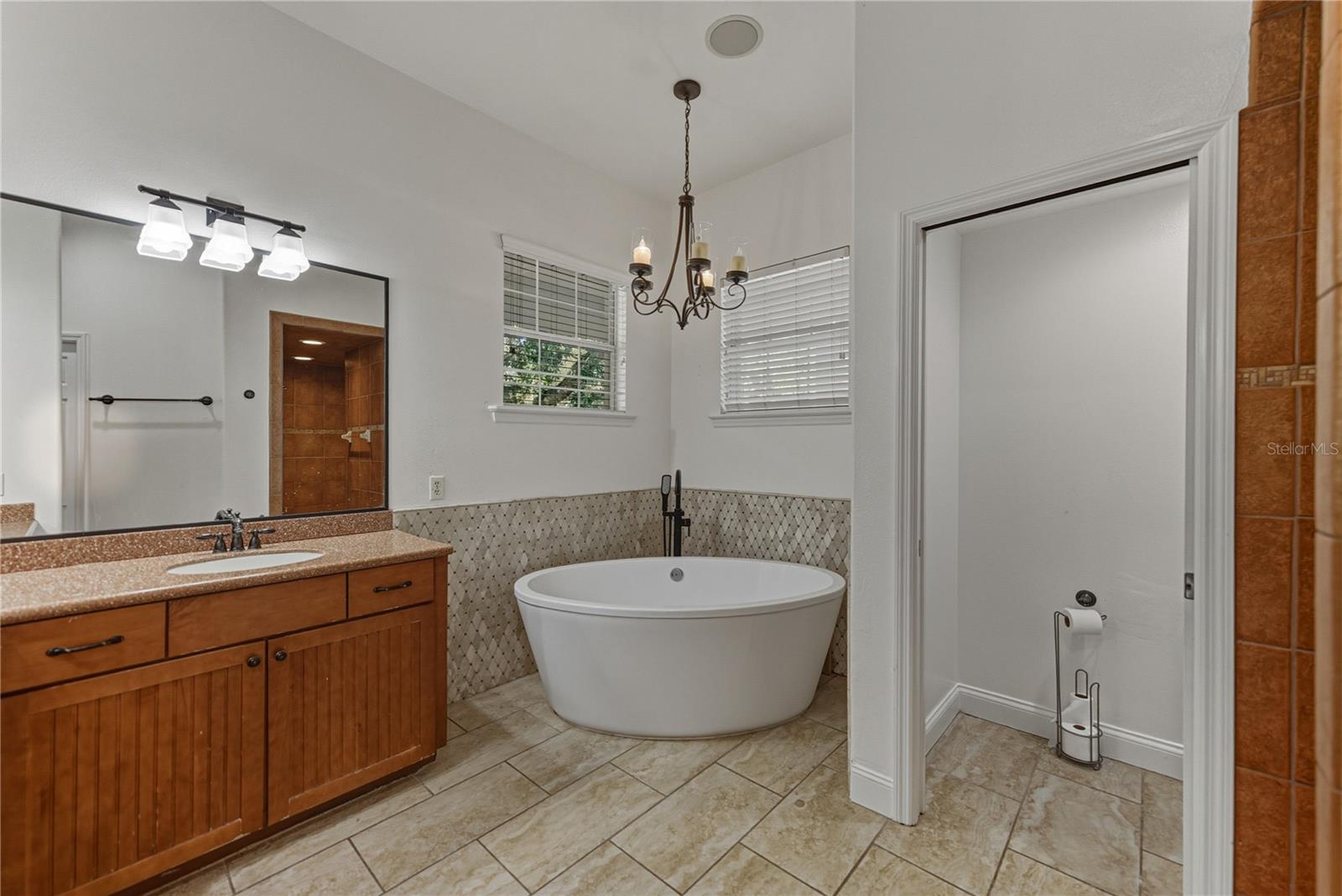 Image 22 of 80 For 209 Frenchmans Creek Way