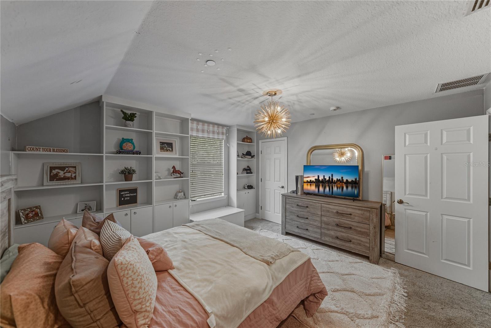 Image 25 of 80 For 209 Frenchmans Creek Way