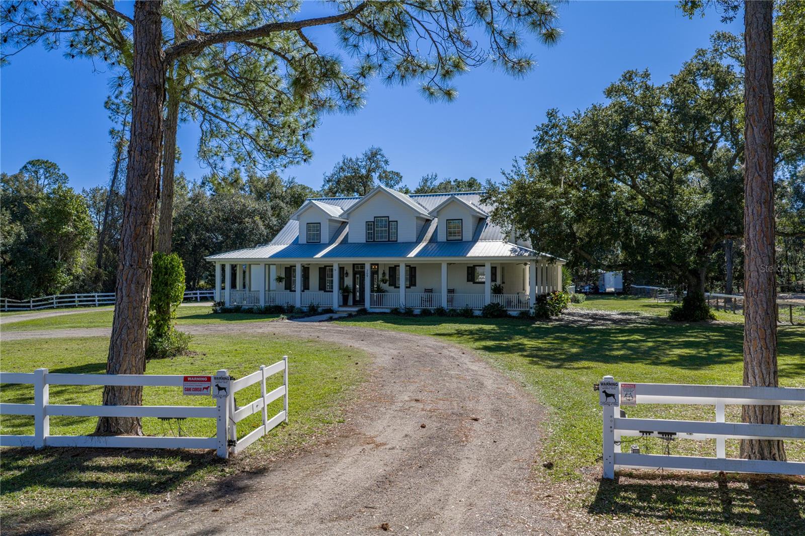 Image 4 of 80 For 209 Frenchmans Creek Way