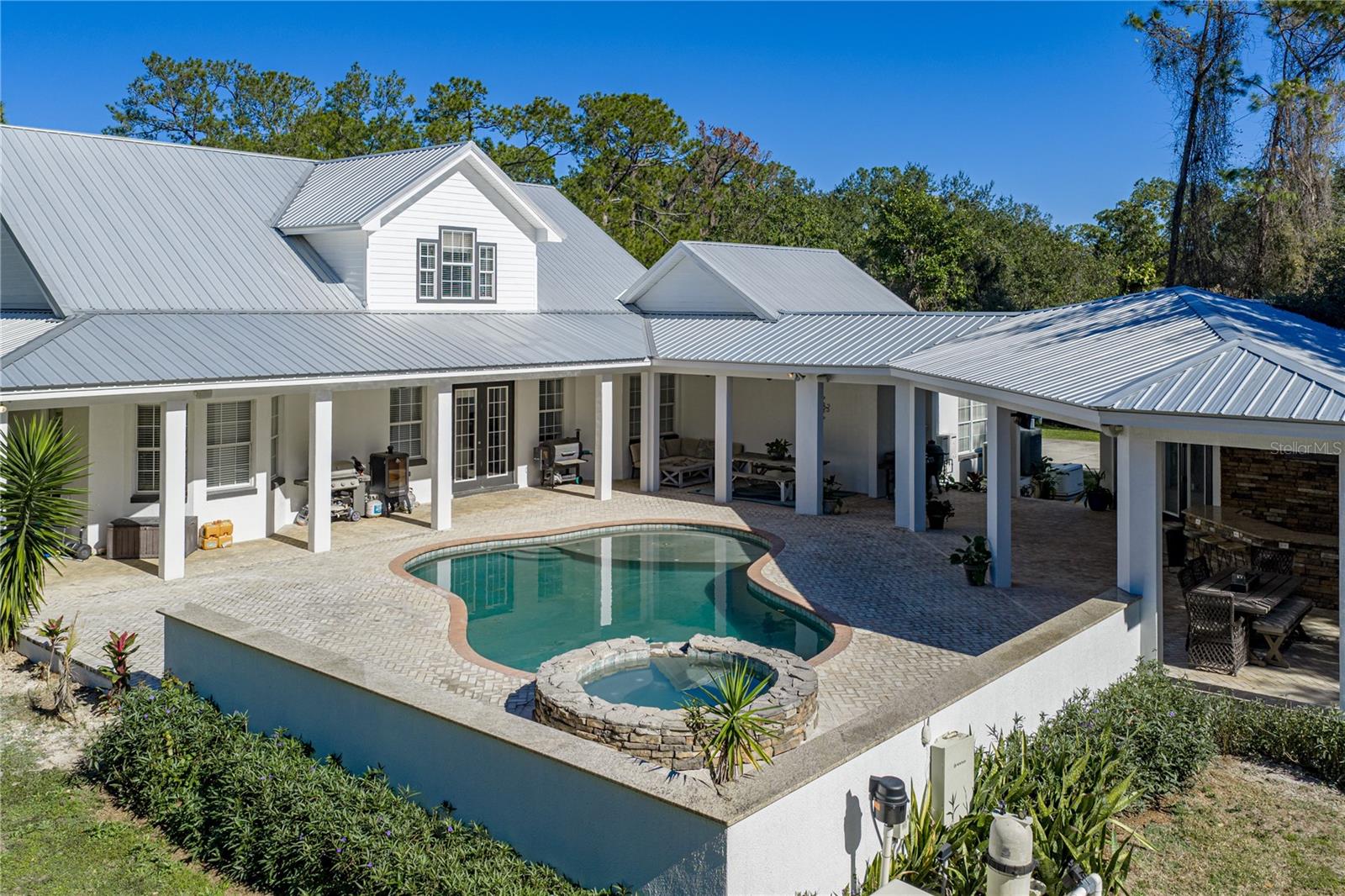 Image 56 of 80 For 209 Frenchmans Creek Way