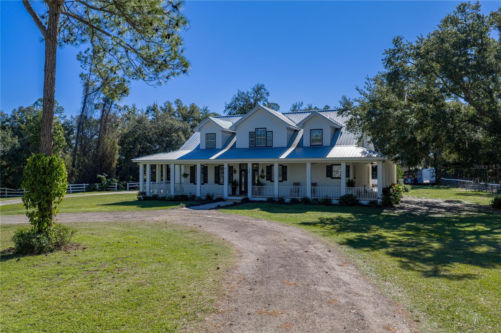 Image 7 of 80 For 209 Frenchmans Creek Way