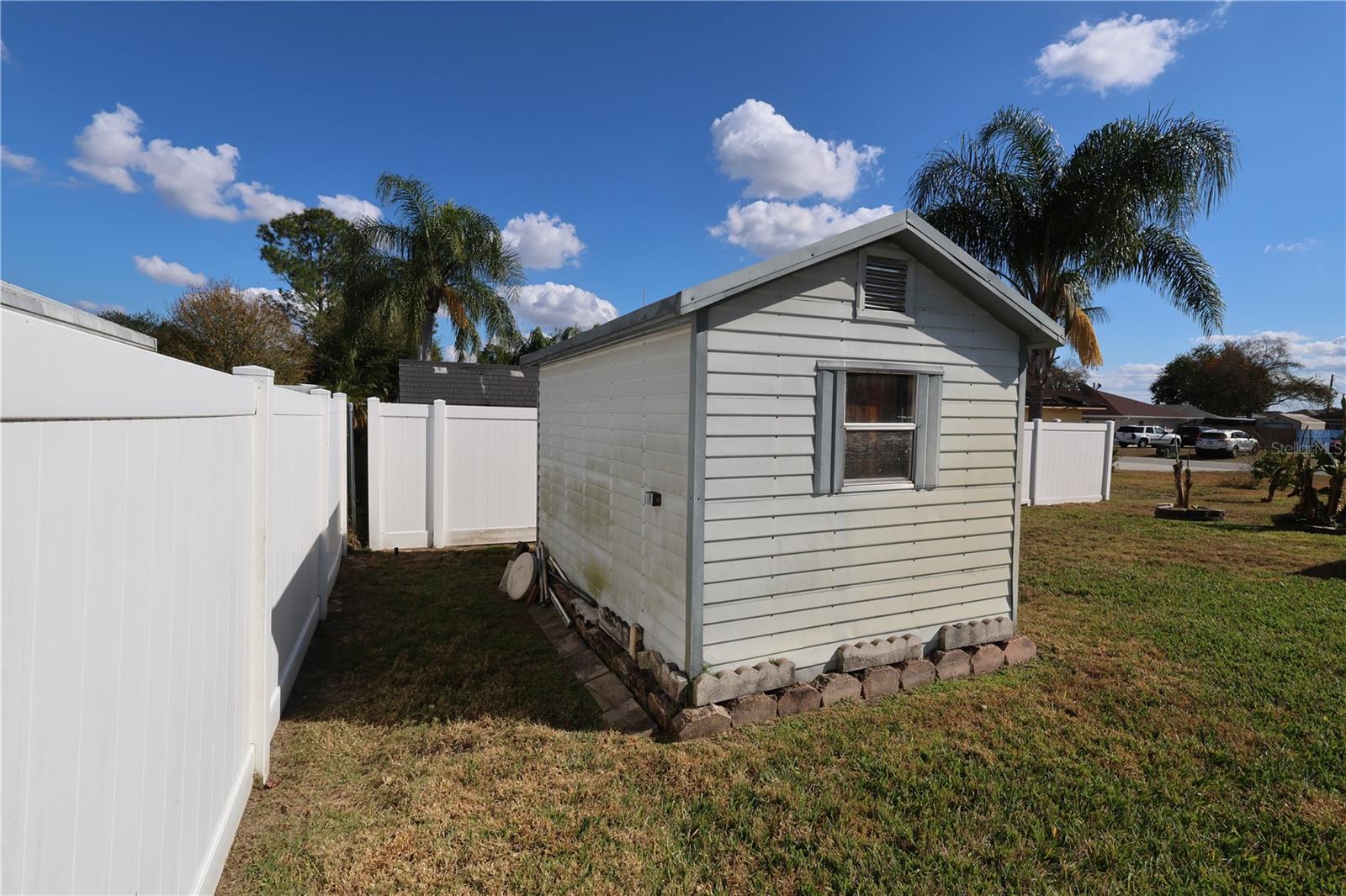 Image 10 of 44 For 114 Bergen Circle