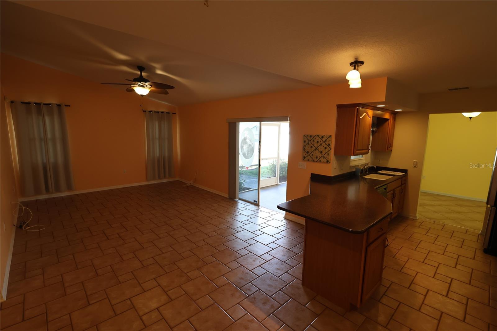 Image 17 of 44 For 114 Bergen Circle