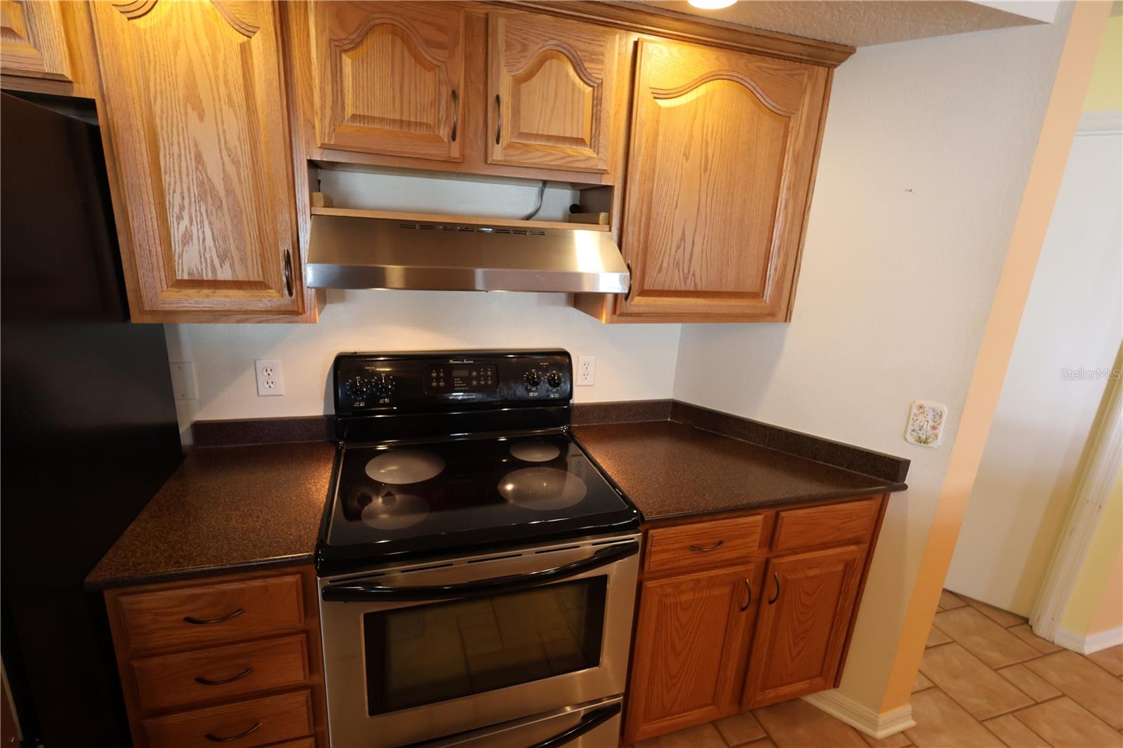 Image 22 of 44 For 114 Bergen Circle