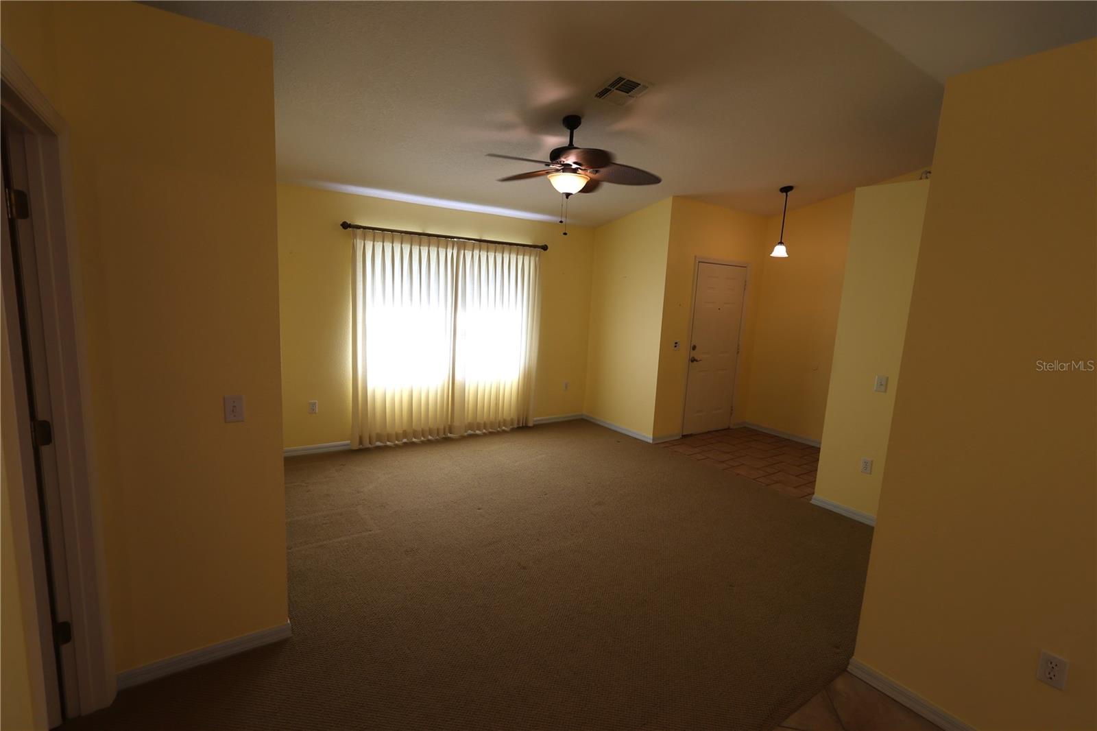 Image 29 of 44 For 114 Bergen Circle