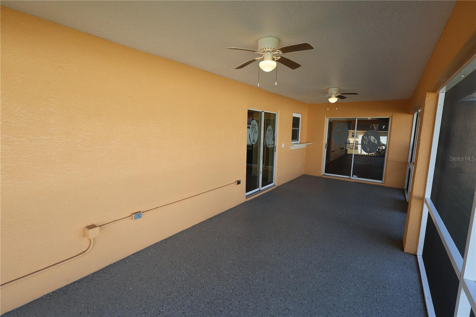 Image 39 of 44 For 114 Bergen Circle