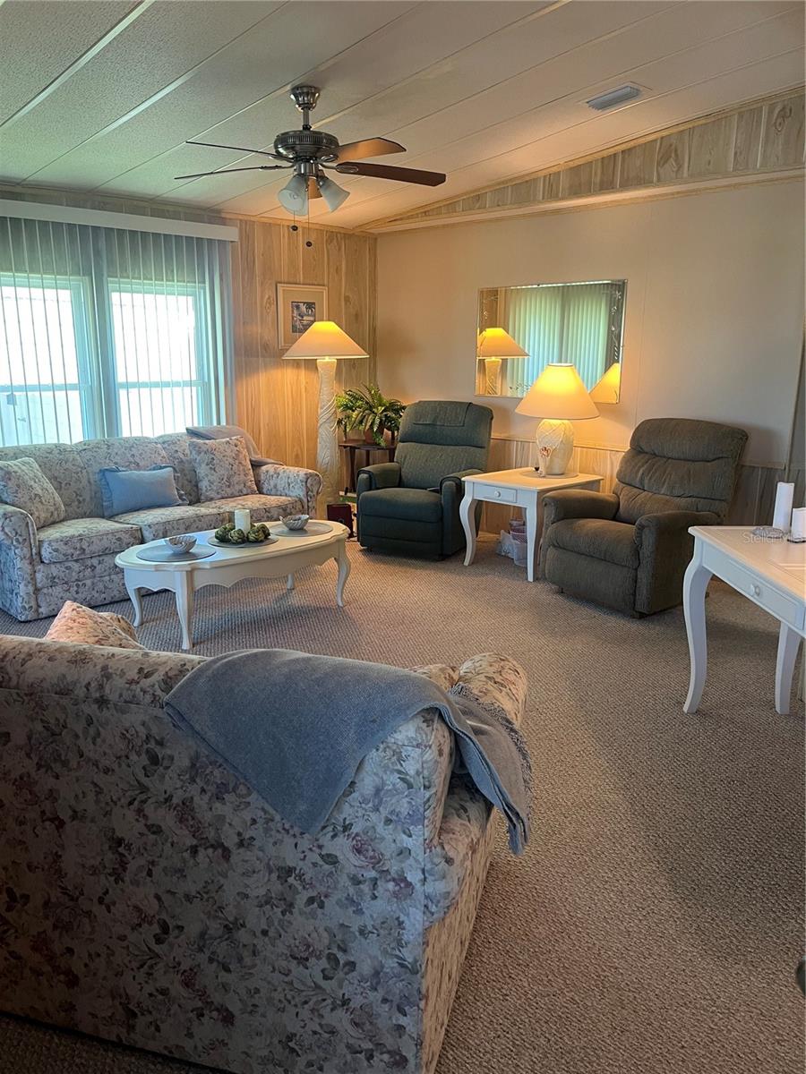 Image 7 of 29 For 96 Parson Drive