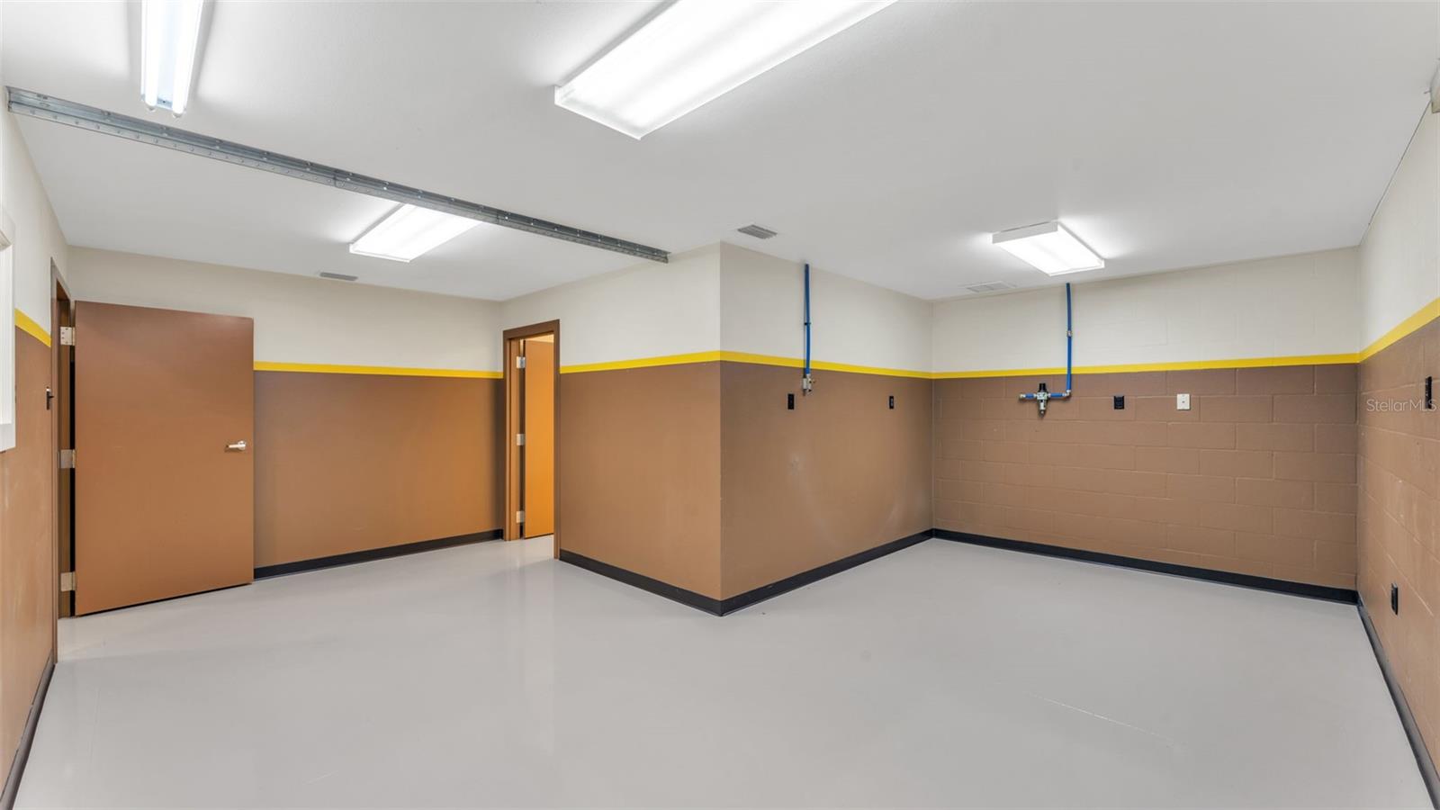 Image 62 of 74 For 2945 Saddle Ridge Lane