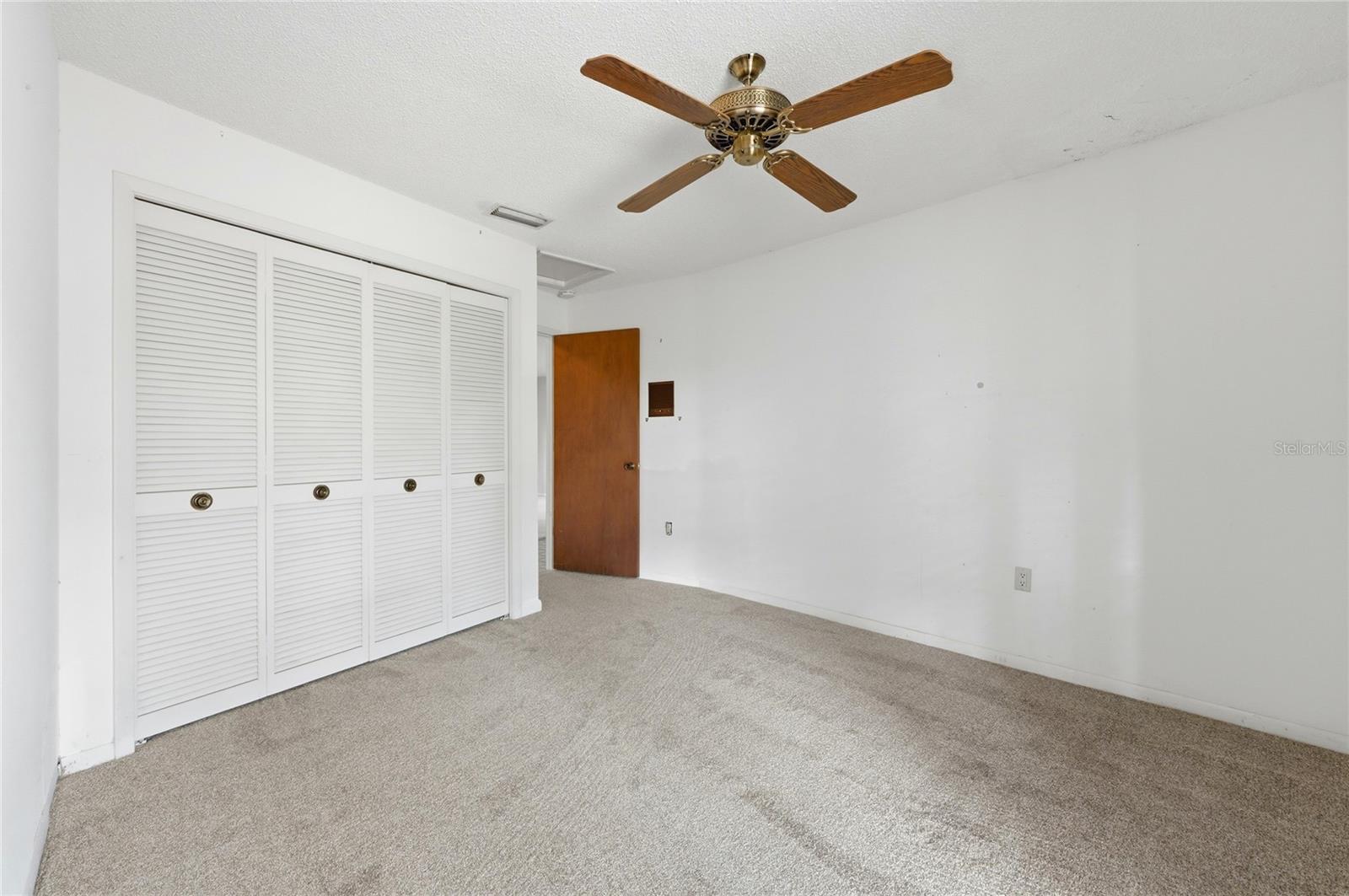 Image 33 of 55 For 1803 Country Club Court