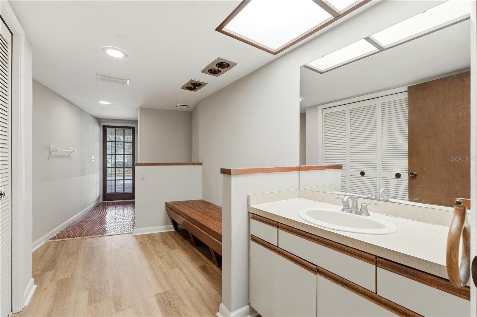 Image 36 of 55 For 1803 Country Club Court